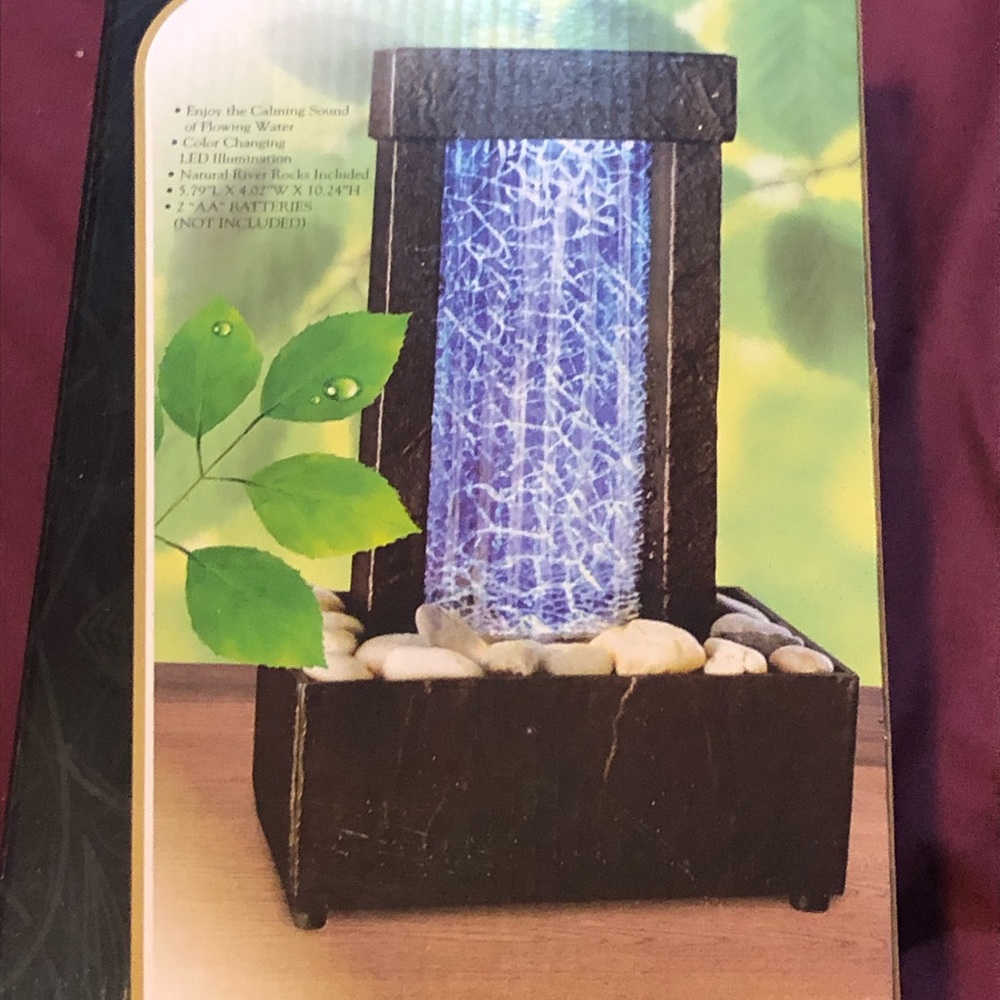 Desk waterfall